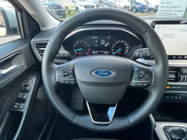 Ford Focus Titanium Wagon