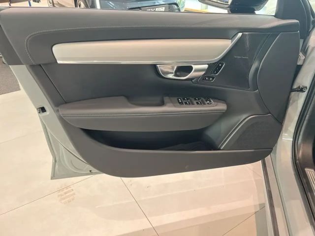 Volvo V90 AWD Dark T8 Ultra