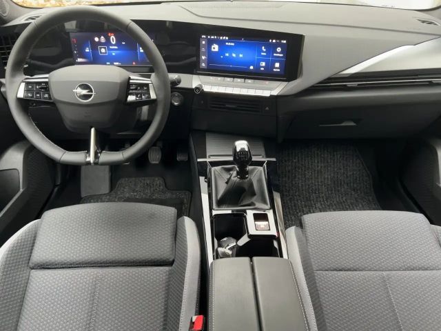 Opel Astra 1.2 Turbo Edition Turbo