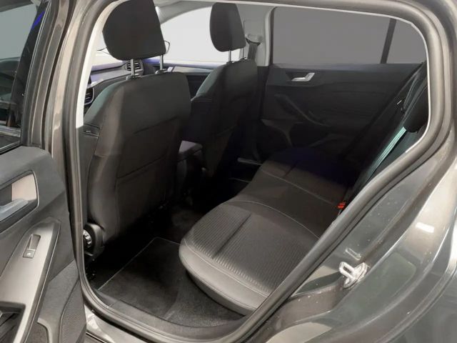 Ford Focus EcoBoost Titanium Wagon