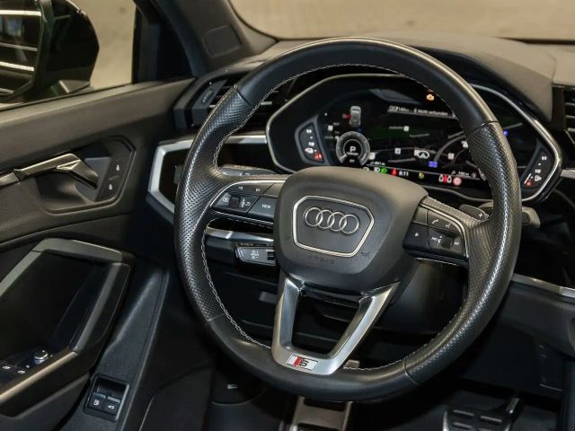 Audi Q3 45 TFSI Hybride S-Line