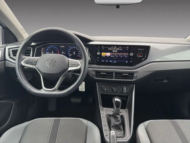 Volkswagen Polo 1.0 TSI DSG Style