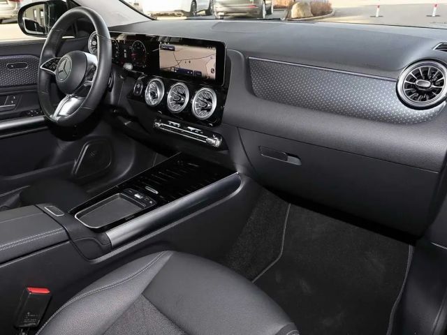 Mercedes-Benz GLA 180 Progressive