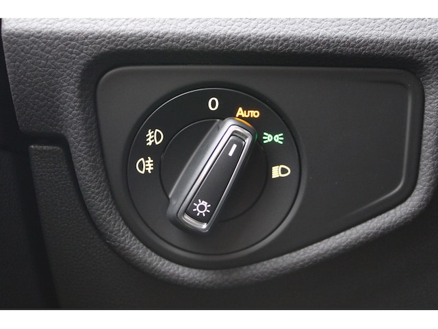 Volkswagen Touran Touran 1.5l TSI Move *LED,ACC, TravelAssist*