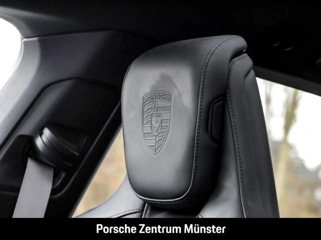 Porsche Taycan 4S Cross Turismo