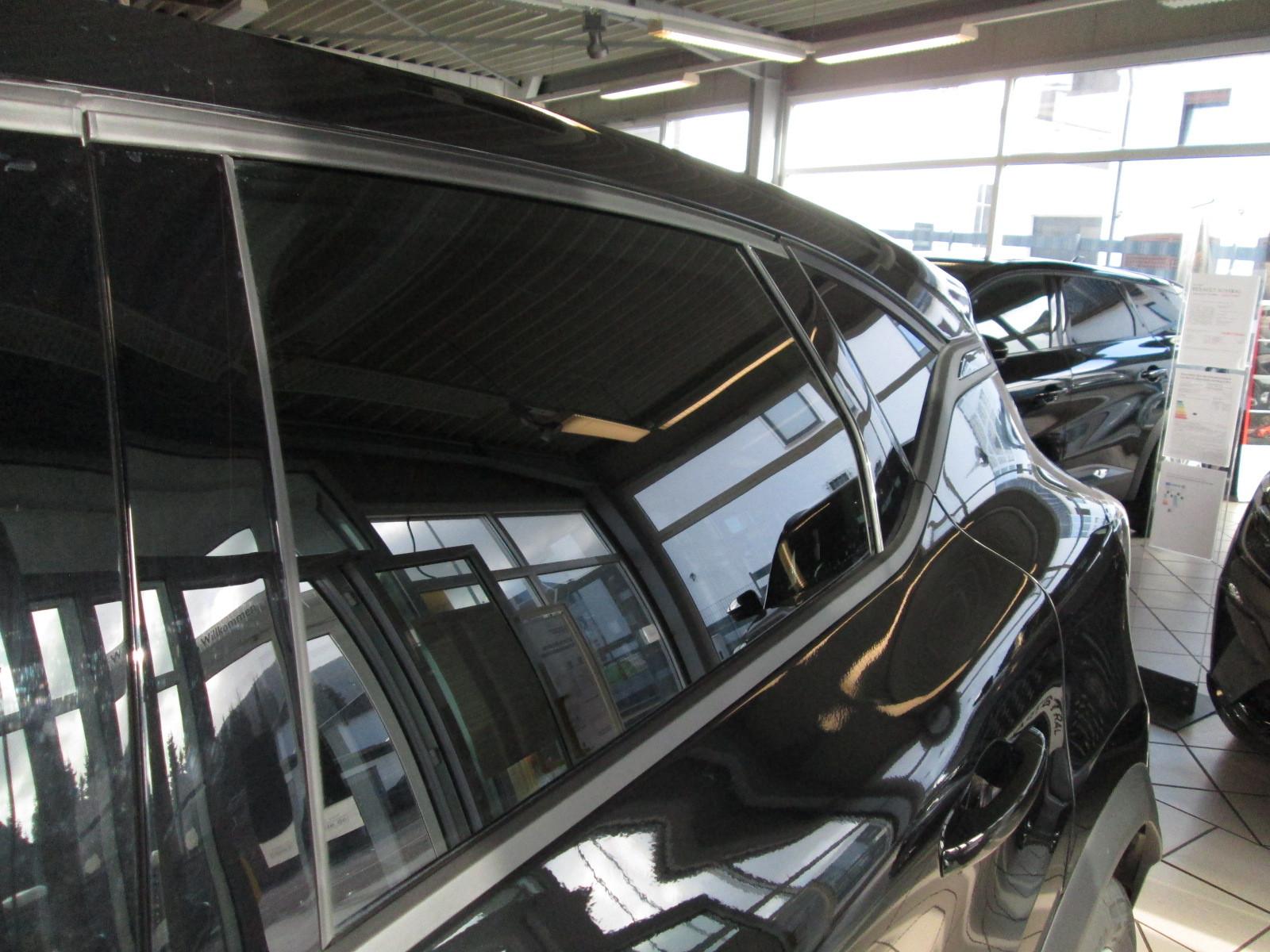 Renault Captur EDC Hybrid Techno