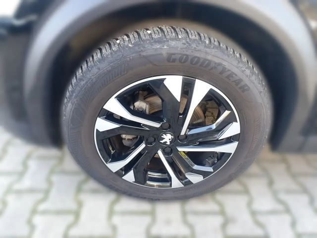 Peugeot 2008 Allure Pack PureTech