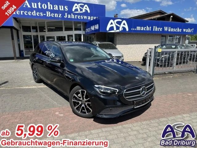 Mercedes-Benz E 220 AVANTGARDE E 220 d Estate