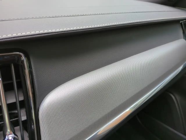 Volvo V90 R-Design Recharge T8