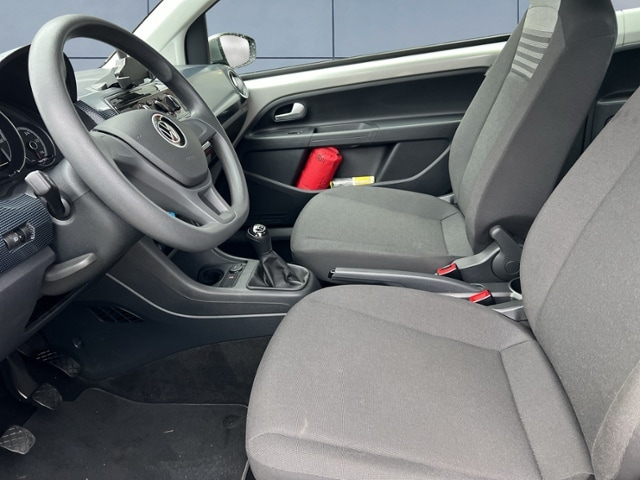 Volkswagen up! Move Move up!