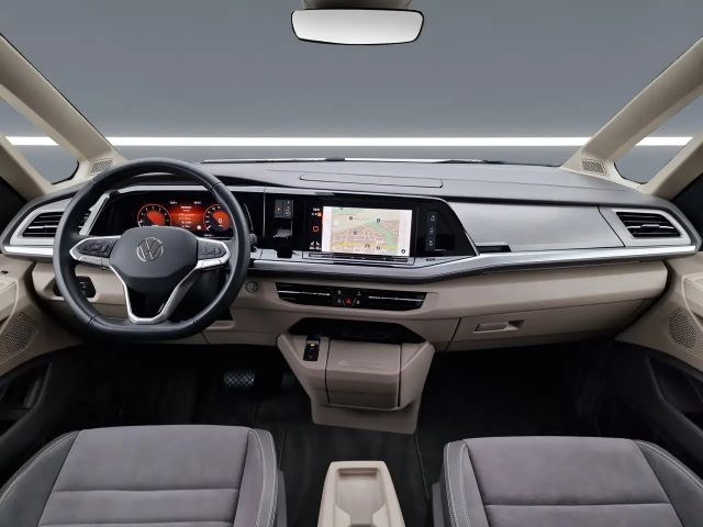 Volkswagen Multivan 2.0 TSI IQ.Drive Lang T7
