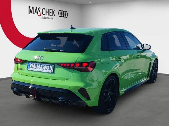 Audi RS3 S-Tronic Sedan Sportback