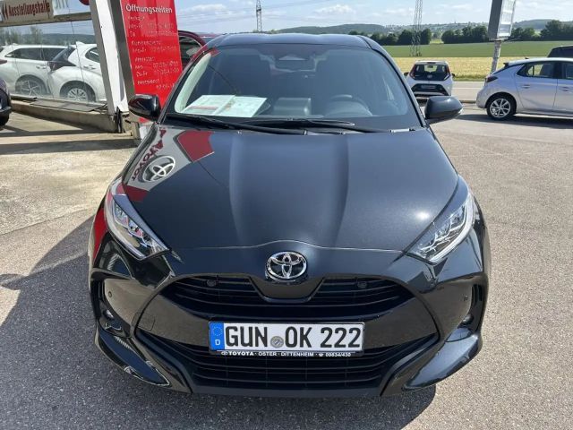 Toyota Yaris Hatchback Hybride VVT-i
