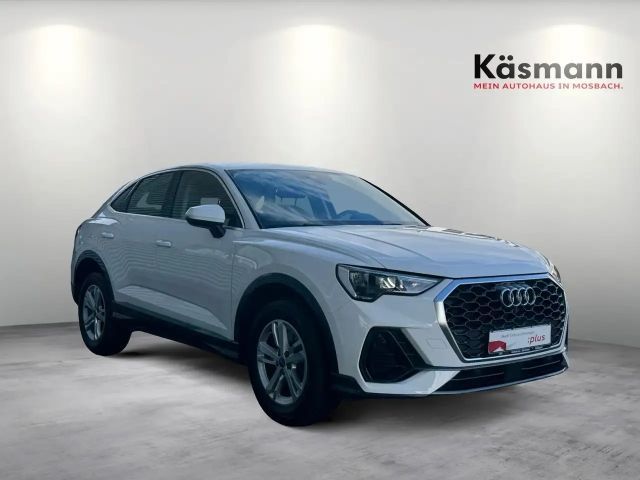 Audi Q3 45TFSIe AHK PDC