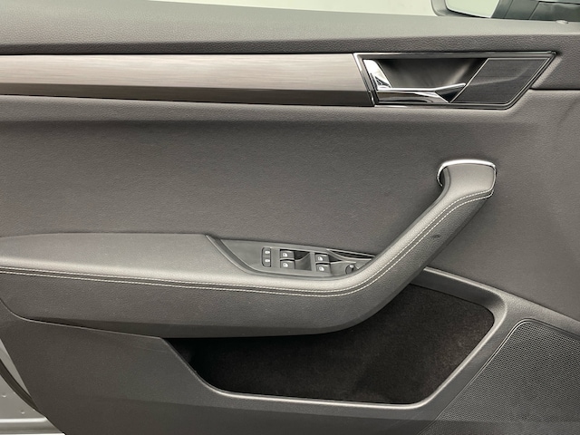 Skoda Superb 1.4 TSI Combi iV