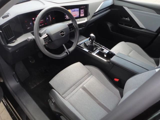 Opel Astra Elegance Turbo