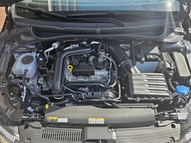 Volkswagen Polo 1.0 TSI DSG Style