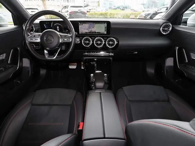 Mercedes-Benz A 35 AMG 4MATIC AMG Line