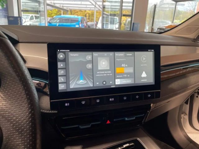 MG MG5 Luxury Standard range