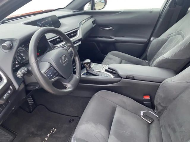 Lexus UX 250h Style Edition