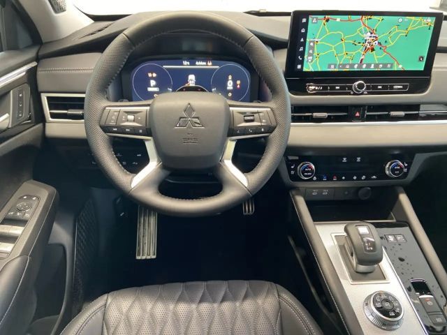 Mitsubishi Outlander 4WD PHEV