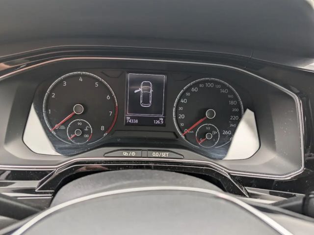 Volkswagen Polo 1.0 TSI DSG Highline