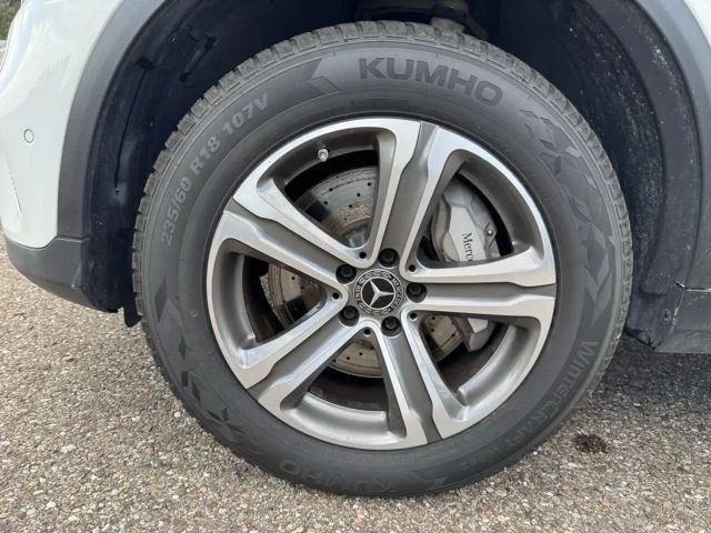 Mercedes-Benz GLC 300 4MATIC