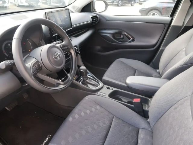 Toyota Yaris Hatchback Hybride VVT-i