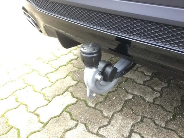 Mercedes-Benz GLB 200 AMG Line Premium