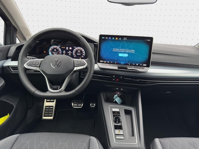 Volkswagen Golf 1.5 eTSI DSG