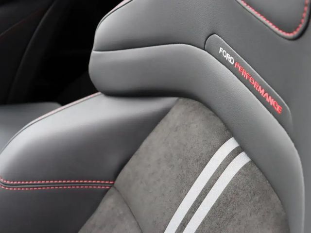 Ford Focus ST Line Wagon