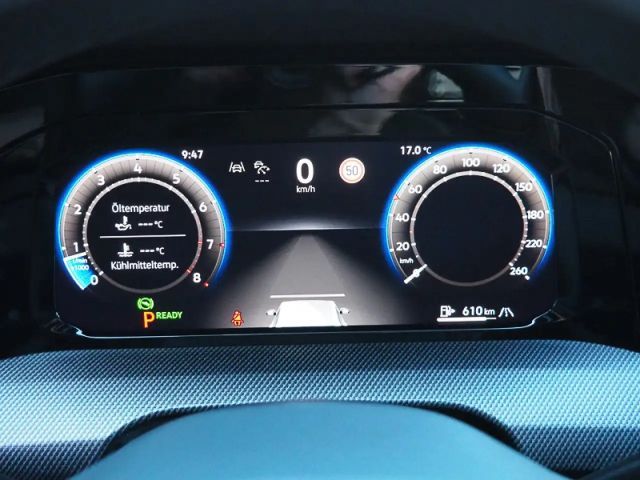 Volkswagen Golf 1.5 eTSI DSG Golf VIII R-Line