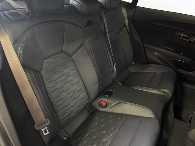 Audi RS e-tron GT Performance Quattro