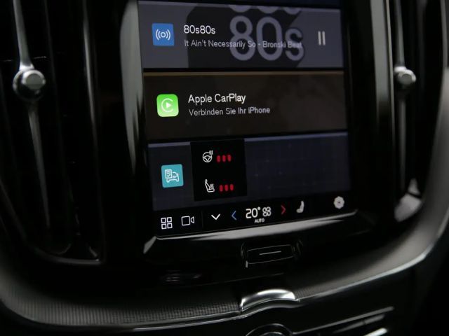 Volvo XC60 AWD Dark Plus