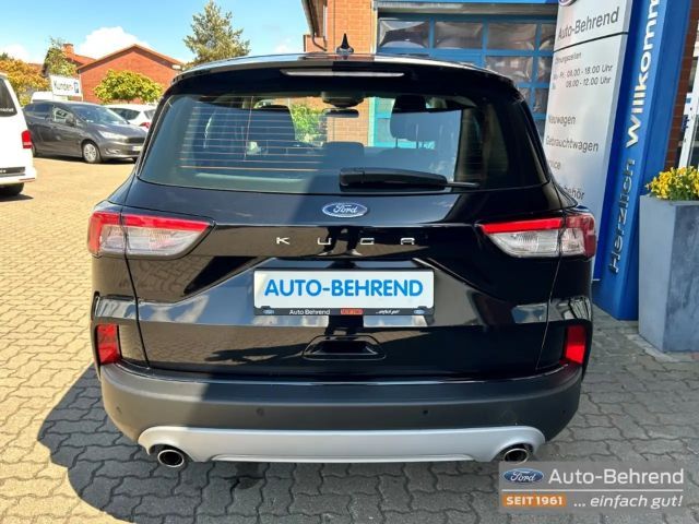 Ford Kuga Cool & Connect