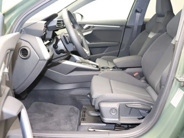 Audi A3 35 TFSI S-Line Sedan Sportback