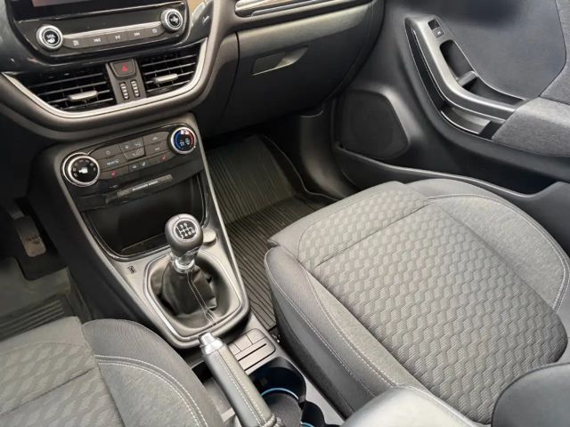 Ford Puma EcoBoost Titanium