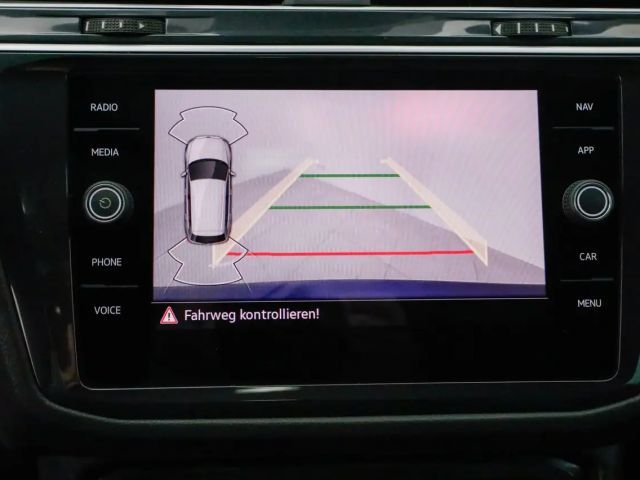 Volkswagen Tiguan 2.0 TSI DSG