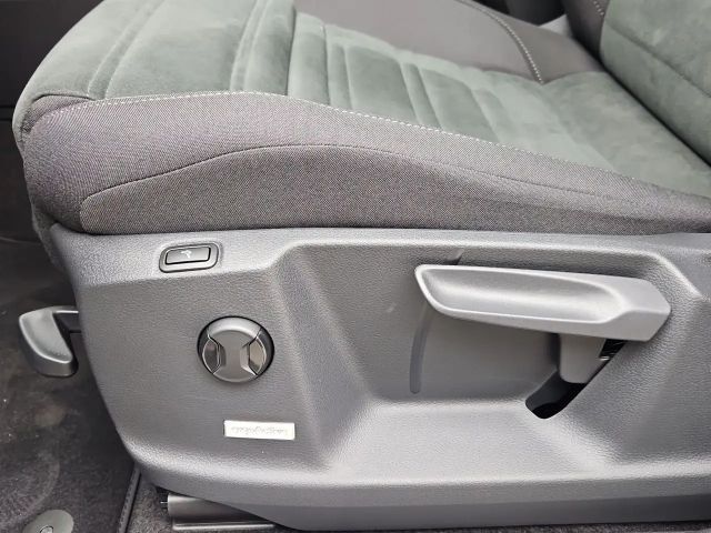 Volkswagen Touran 1.5 TSI DSG Highline