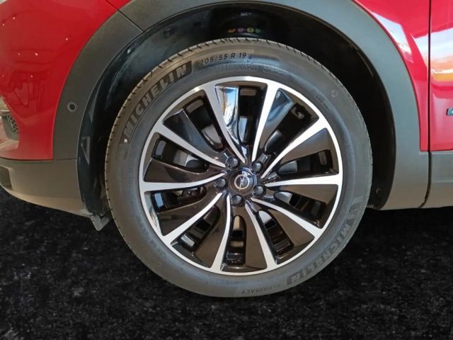 Opel Grandland X 1.6 Turbo Hybrid Turbo