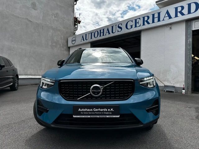 Volvo XC40 Plus T5