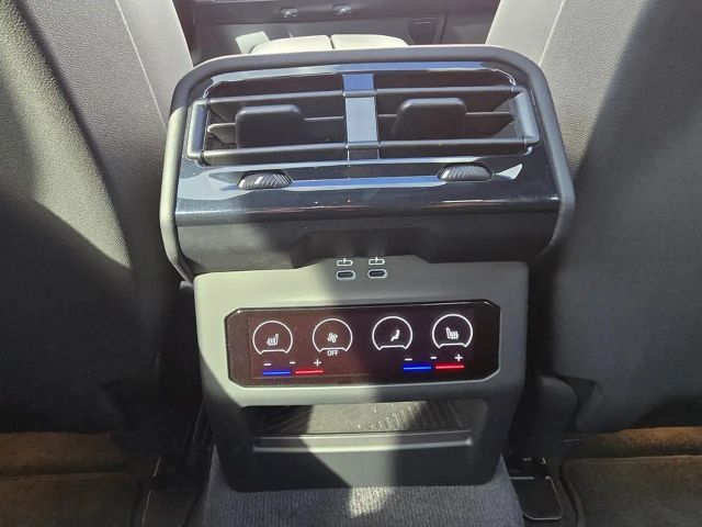 BMW 520 520i M-Sport Sedan