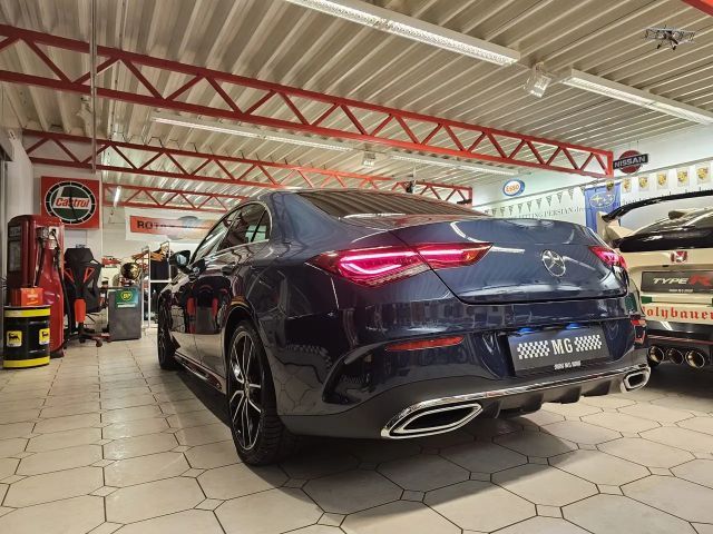 Mercedes-Benz CLA 250 4MATIC AMG Line Sedan
