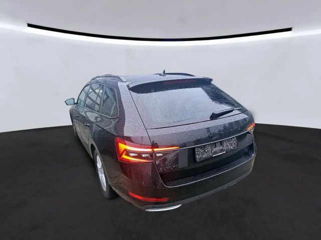 Skoda Superb 2.0 TDI 4x4 Combi Sportline