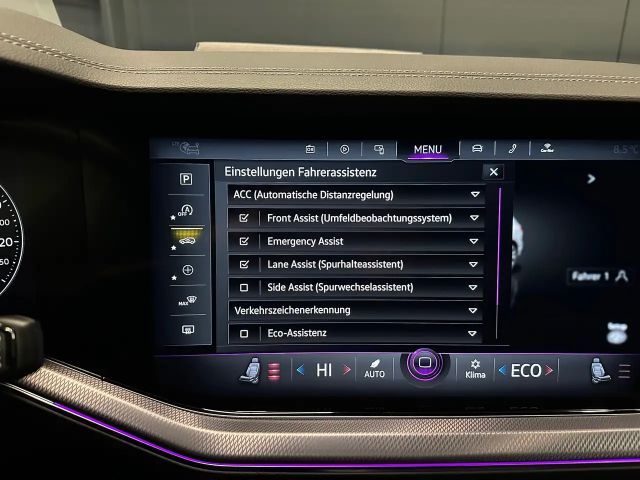 Volkswagen Touareg 4Motion R-Line Style