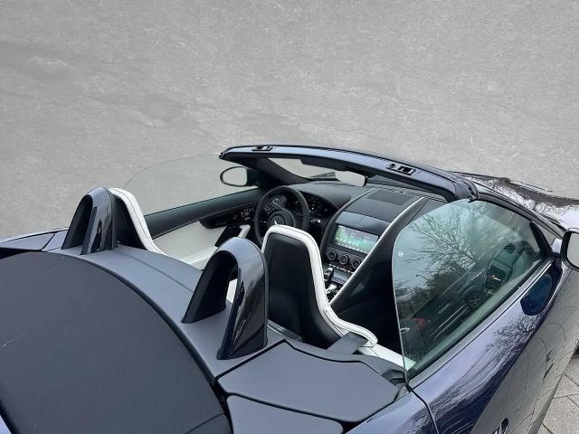 Jaguar F-Type Cabriolet P300 R-Dynamic