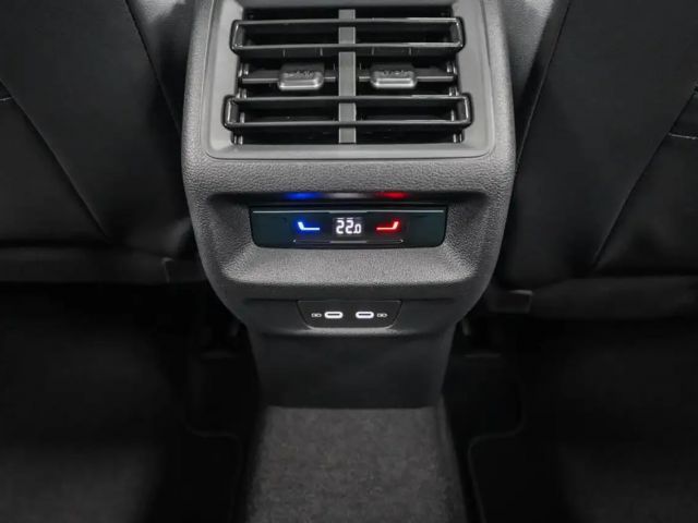 Volkswagen Tiguan 4Motion DSG R-Line