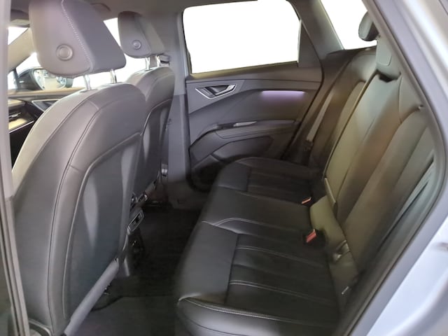 Audi Q4 e-tron SUV 45 e-tron Audi Q4 e-tron