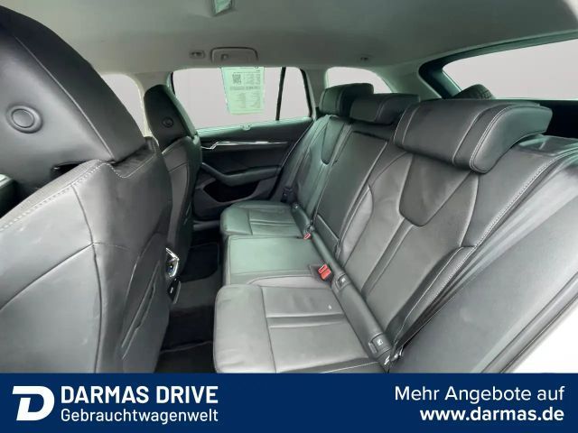 Skoda Octavia 2.0 TDI Combi Style Style