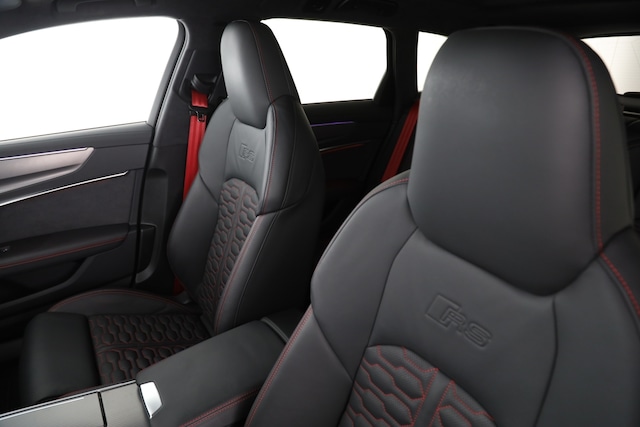 Audi RS6 Avant Quattro